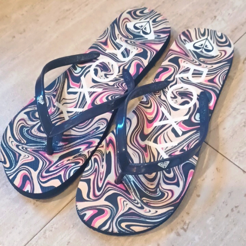 Roxy Navy Design Flip Flops
